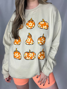 Daisy Pumpkin Crewneck Sweatshirt